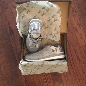 Brand New- Under Armour Threadborne Fortis
